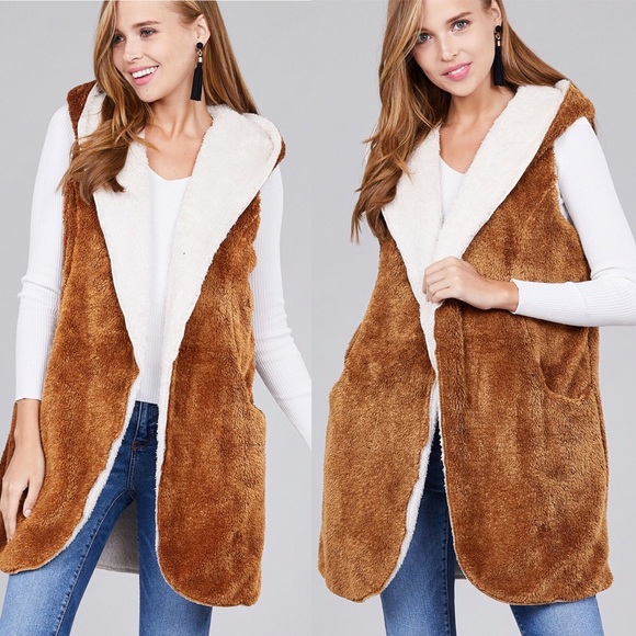 1-Day Deal! 🎉 LAST ONE! Fuzzy Hooded Vest - Picture 2 of 8